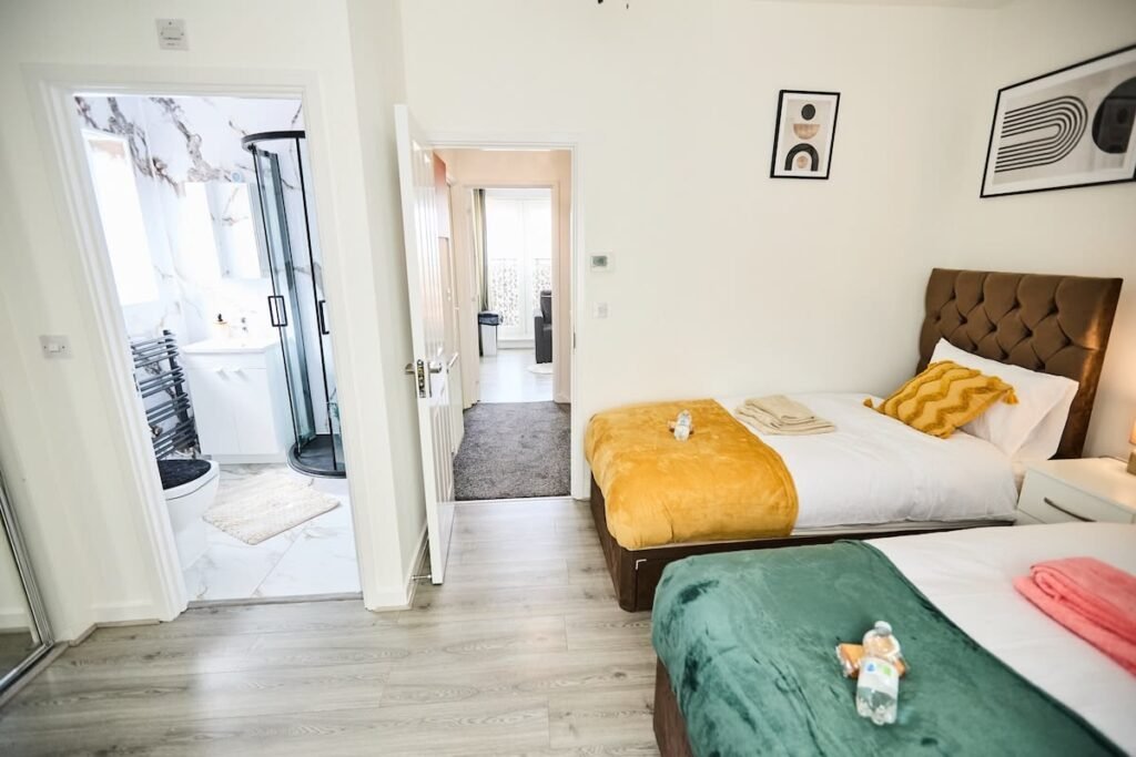 14 Ultimate Shared Flat Living Cleaning Tips You’ll Love