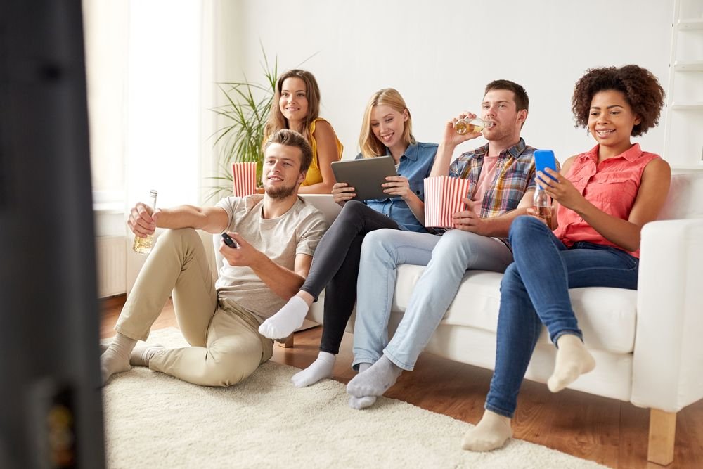 6 Essential Cleaning Habits for Stress-Free Shared Flat Living
